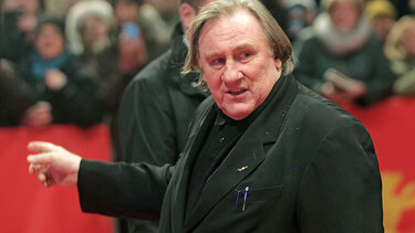 Γαλλία: Ποινή φυλάκισης 18 μηνών με αναστολή ζητά η εισαγγελία για τον Ζεράρ Ντεπαρντιέ