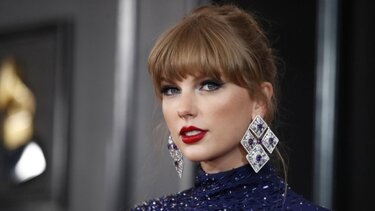  Στα δικαστήρια η Τέιλορ Σουίφτ - Πρώην κατάδικος ισχυρίζεται ότι είναι μητέρα του παιδιού του