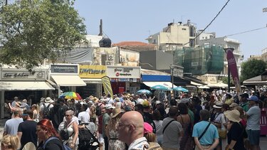 Πλημμύρισε τουρίστες το Ηράκλειο!