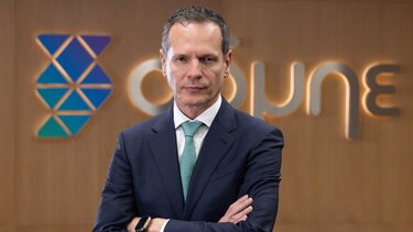 Μανουσάκης 