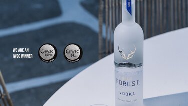 Ασημένιο μετάλλιο για μία Κρητική βότκα