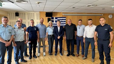 "Προπαγάνδα" οι διαβεβαιώσεις Χρυσοχοΐδη για την Κρήτη, λένε οι συνδικαλιστές της αστυνομίας 