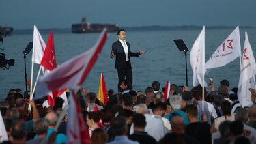 Τα εκατομμύρια του Πόθεν Έσχες και ο Έλληνας που δεν τολμά να πάει ούτε στη λαϊκή! 