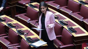 Στη Βουλή το αδιέξοδο των ιδιοκτητών θερμοκηπίων από την Ελένη Βατσινά – Ζητά απαντήσεις από τον Υπουργό