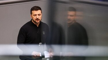 Ζελένσκι για Τραμπ: Ευκαιρία για ενίσχυση του ηγετικού ρόλου των ΗΠΑ 