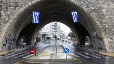 Βουτιά θανάτου για 54χρονο από τα Ενετικά Τείχη
