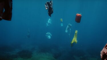Συγκλονίζει το νέο βίντεο κλιπ της Μαρίνας Σάττι