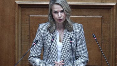 Υποψήφια για την ηγεσία στο ΠΑΣΟΚ και η Μιλένα Αποστολάκη