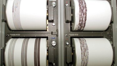 Υπάρχουν δείκτες που μπορούν να συμβάλουν στην πρόβλεψη των σεισμών