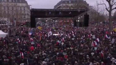 Γαλλία: Η ανατροπή με την πρωτιά της Αριστεράς και ο «γρίφος» της επόμενης μέρας