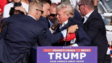 To Κρεμλίνο ρίχνει ευθύνες στον Μπάιντεν για την επίθεση στον Τραμπ