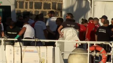 Ναυάγιο στη Σικελία: Μέσα στο σκάφος εντοπίστηκε και πέμπτος νεκρός