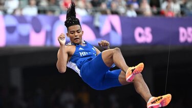 Εμμανουήλ Καραλής: Πανελλήνιο ρεκόρ κλειστού, με 5,90 μέτρα