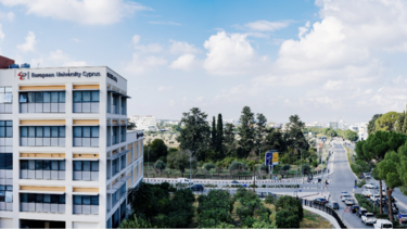 Εξ αποστάσεως εκπαίδευση - η εναλλακτική επιλογή σπουδών στο Ευρωπαϊκό Πανεπιστήμιο Κύπρου