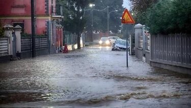 Ιταλία: Κακοκαιρία με πλημμύρες και πτώση της θερμοκρασίας 