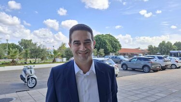 Ο Μιχάλης Κατρίνης επιστρέφει στην Κρήτη