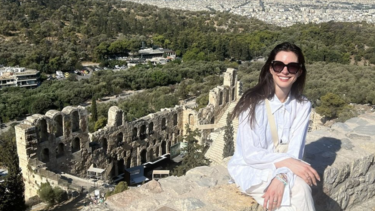 Στην Ελλάδα για διακοπές η Αν Χάθαγουεϊ