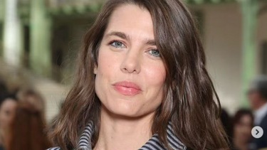 Σαρλότ Κασιράγκι: Η εμφάνιση που δίχασε στο Παρίσι