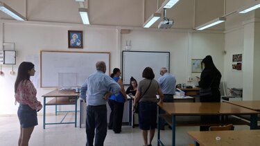 Εκλογές ΠΑΣΟΚ: Στις κάλπες πάνω από 100.000 έως τις 12:00