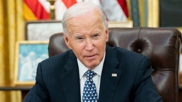 Τζο Μπάιντεν: Η χριστουγεννιάτικη φωτογραφία με την οικογένειά του 