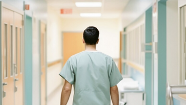 Κρήτη: Όλοι ψάχνουν τον δερματολόγο που υπερσυνταγογραφούσε!