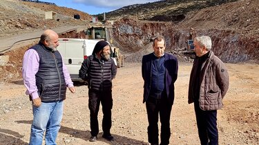 Κέντρο Ιλύων, Χερσόνησος