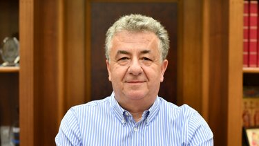 Σταύρος Αρναουτάκης