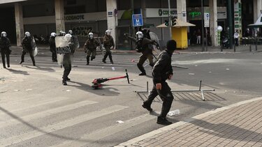 επεισόδια Σύνταγμα