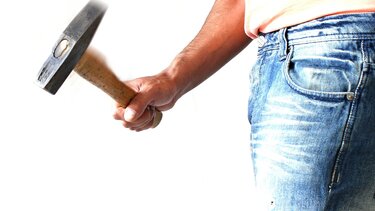 Κλέφτης, Σκεπαρνι