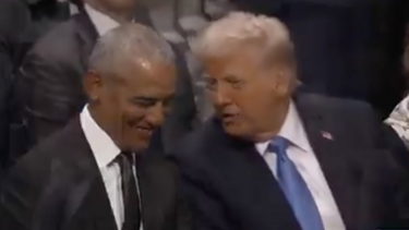 ομπάμα και τραμπ 