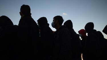 Μετανάστες