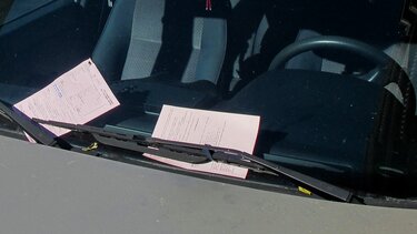 Ο Συνήγορος του Πολίτη ζητά την επιστροφή των χρημάτων στους δημότες Ηρακλείου και Χανίων