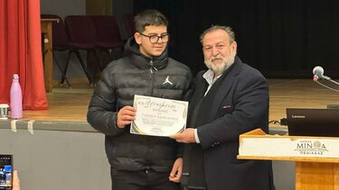 Τα παιδιά των σεισμόπληκτων περιοχών ... επιμένουν και ξεχωρίζουν!