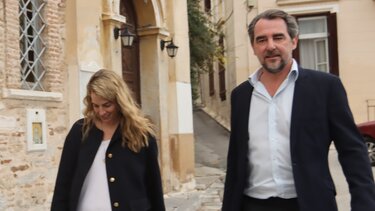 Νικόλαος Ντε Γκρες, Χρυσή Βαρδινογιάννη