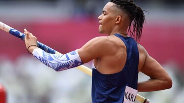 Εμμανουήλ Καραλής