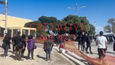 Τέμπη: Πάνω από 30.000 άνθρωποι στο συλλαλητήριο στο Ηράκλειο - Επεισόδια στο κέντρο