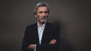 Γιάννης Καλπούζος, συγγραφέας