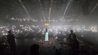 Η ... αποθέωση της Ιουλίας Καλλιμάνη στην Κρήτη!