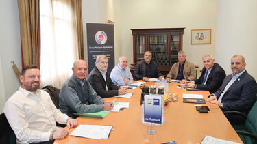 perifereiako epimelitiriako symboulio kritis