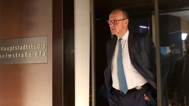 Φρίντριχ Μερτς