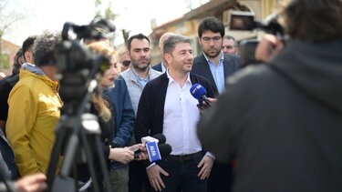  Νίκος Ανδρουλάκης, Φέρες