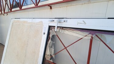 Καλλιτεχνικό Σχολείο, Πόρτα, Κατάρρευση, Πόρτα 