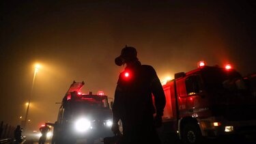 Πυροσβέστες