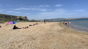 Μπάνιο τον Απρίλιο