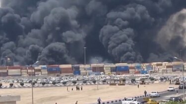 Ιράν: Τεράστια έκρηξη στο λιμάνι του Μπαντάρ Αμπάς – Τουλάχιστον 4 νεκροί, εκατοντάδες τραυματίες