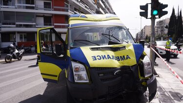 τροχαίο Παγκράτι Ασθενοφόρο