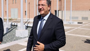 Απόστολος Τζιτζικώστας