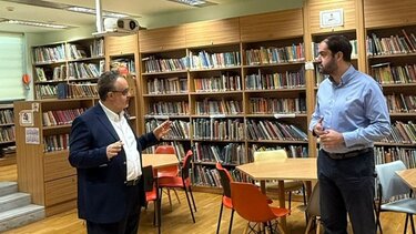 Επίσκεψη Γιάννη Κεφαλογιάννη στη Δημόσια Κεντρική Βιβλιοθήκη Ρεθύμνου