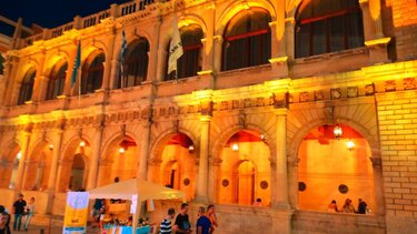 Λότζια- φωταγώγηση 