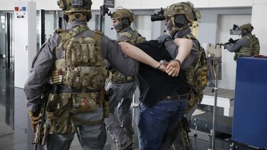 Πειραιάς, Άσκηση